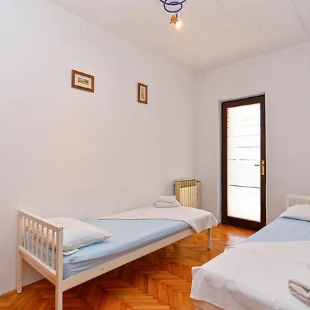Nera Apartment