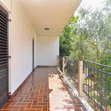 Nera Apartment
