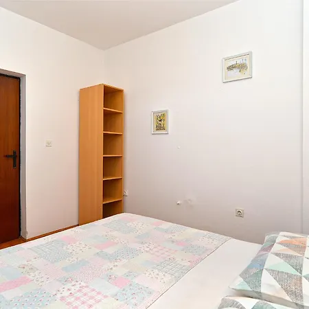 Nera Apartment
